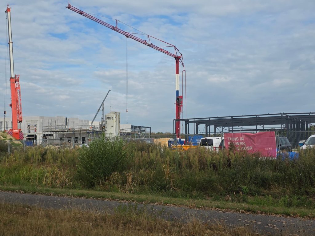 Foto bouw hangaar breda airport